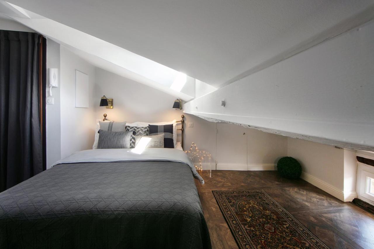 Cocoon Loft - Magnifique Loft Sous Toit, Refait A Neuf, Vues Splendides, Clim, Wifi Apartment Nice Bagian luar foto